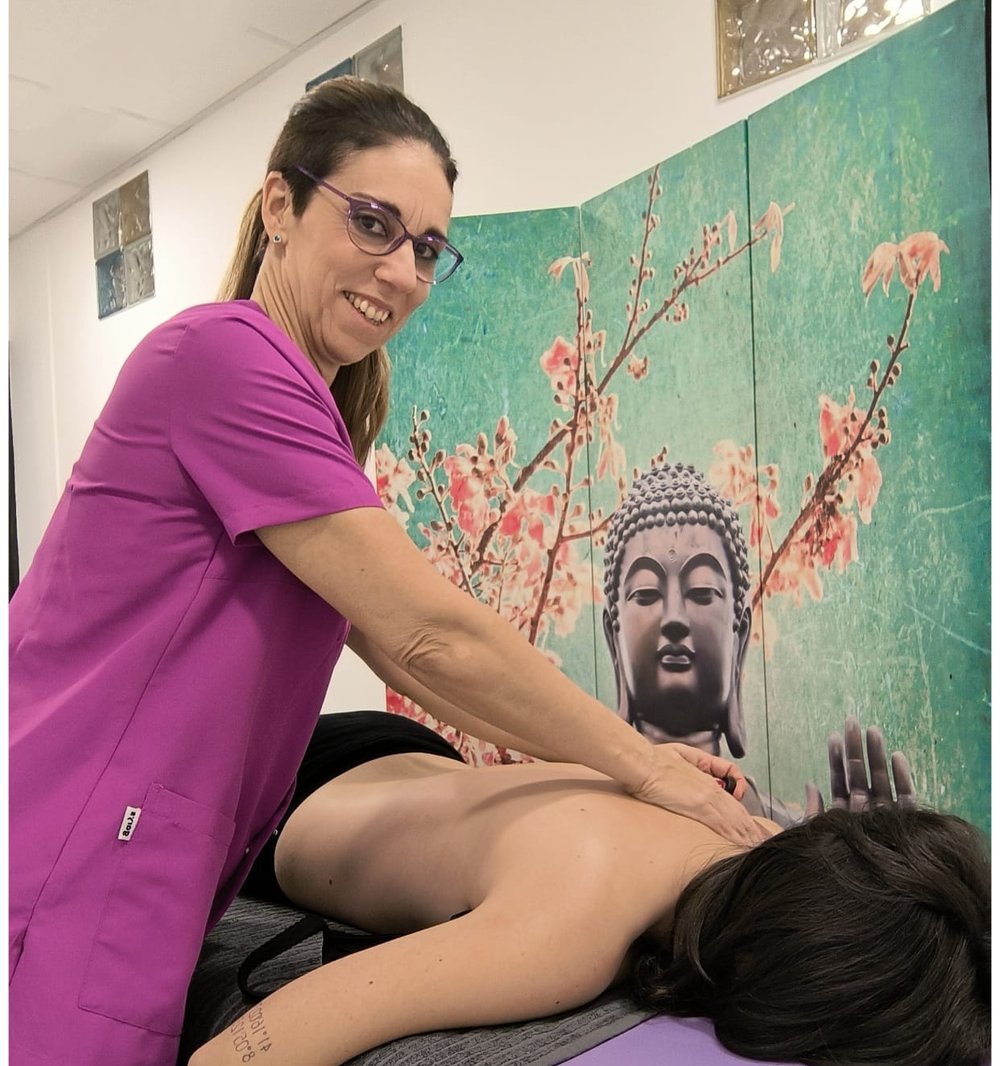 Sesión de terapia manual en Kinestudio